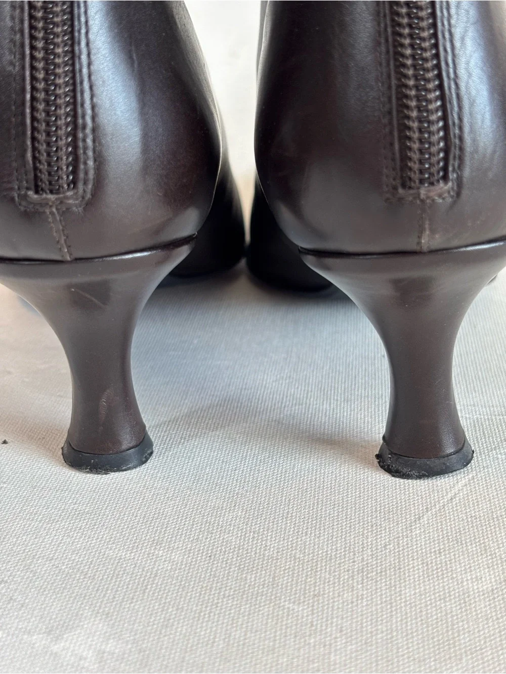 Stuart Weitzman Classic Pointed Toe Women’s Ankle Boots, Dark Brown, leather, 8